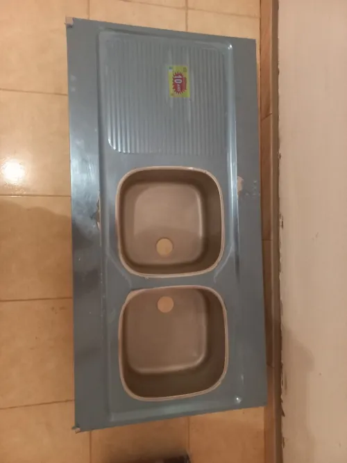 Évier de cuisine inox marque BCR .