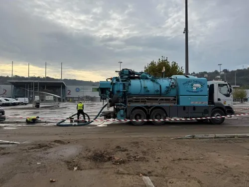 service debouchage assainissement, curage