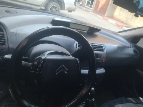 Citroen C4 2009 Vitamine
