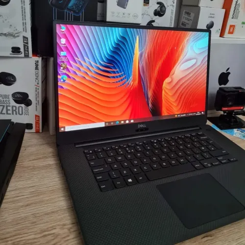 PC PORTABLE MARQUE DELL précision 5540 Intel Core I9-9980Hk 2.4GHZ 16 COEUR 16M 