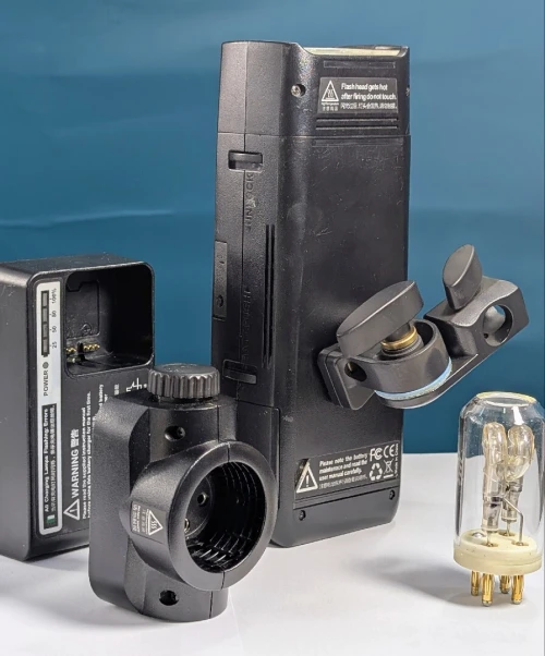 Flash Godox AD 200
