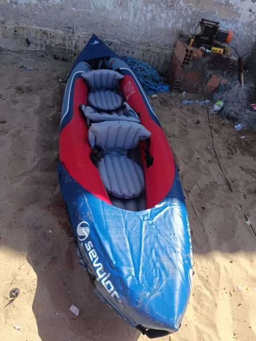Canoë gonflable 