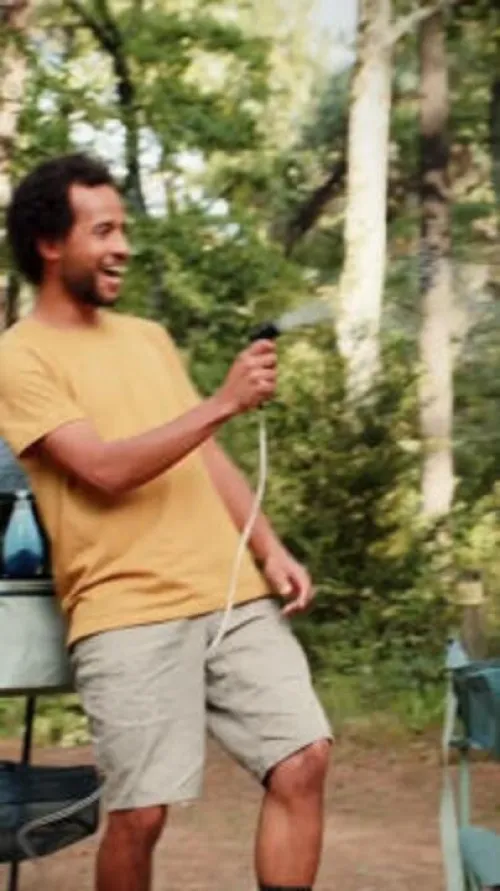 DOUCHE PRESSION SOLAIRE POUR LE CAMPING - 10 LITRES