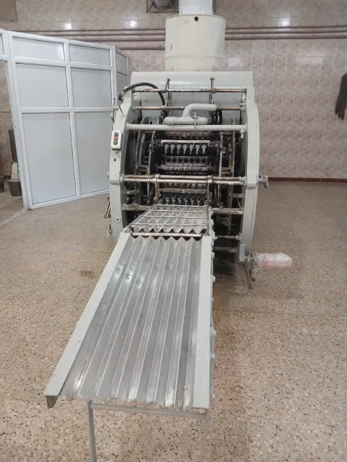 machine de cornets de glaces