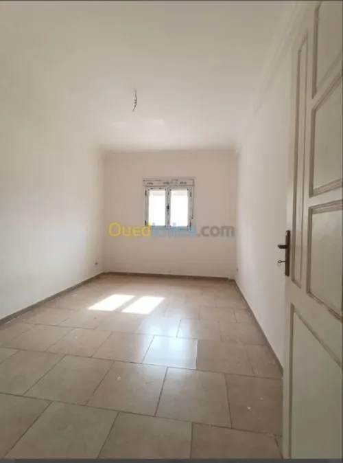 Location Appartement F3 Oran Misseghine