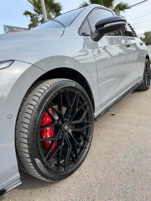 Volkswagen Golf 8 2025 R-Line