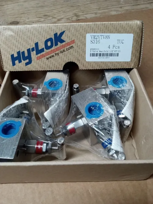MANIFOLD A DEUX VOIES 1/2" NPT HY-LOK