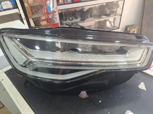 Optique de phare AUDI A6