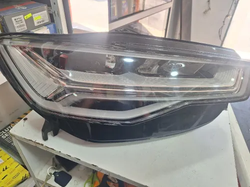 Optique de phare AUDI A6