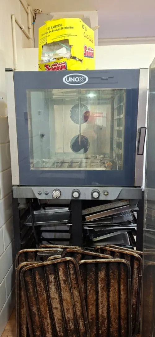 VEND MATERIEL VIENNOISERIE PATISSERIE