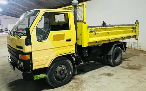 Toyota Dyna 1986