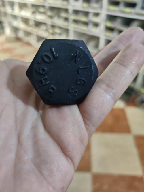 BOULONNERIE VISSERIE FIXATION 