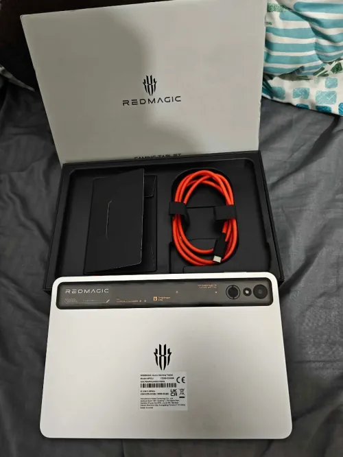 ZTE Redmagic tab astra 12GB 256GB