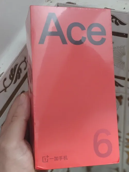 OnePlus Ace 6 12/256 Version Chinois
