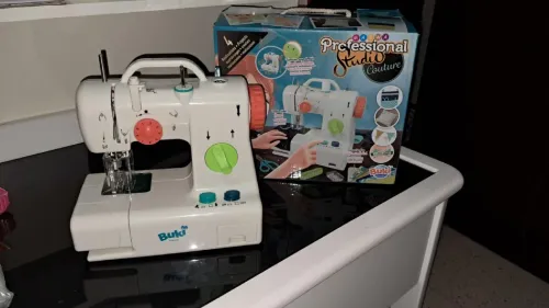 Machine à coudre pour enfants.