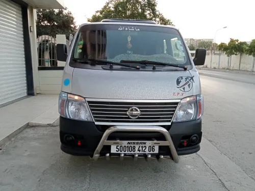 Nissan Urvan 2012