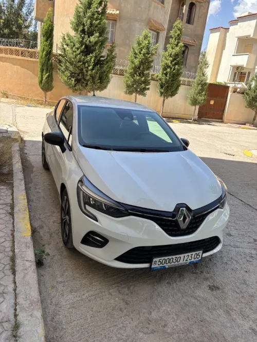 Renault Clio 5  2023 Evolution