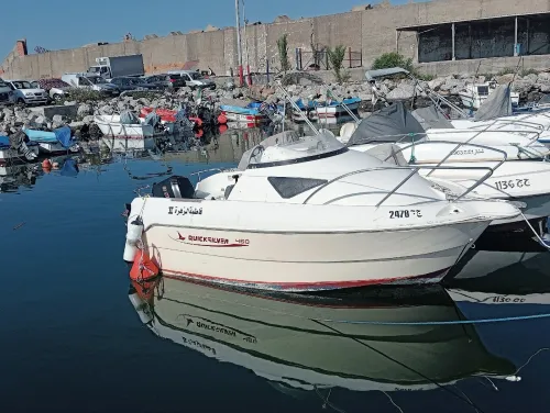 Vente hors bord Quicksilver 4m60 moteur mariner 50 2 t
