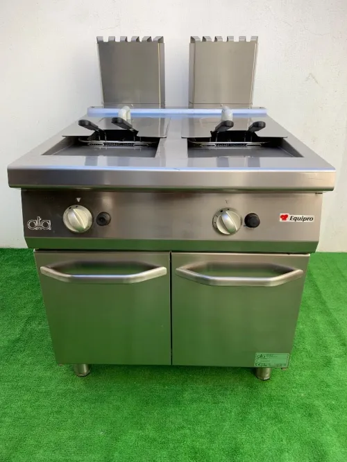 Friteuse à Gaz - double bac 2 x 20 litres
