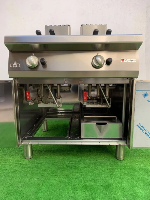 Friteuse à Gaz - double bac 2 x 20 litres