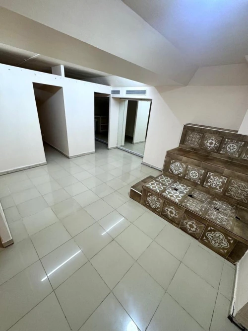 Location Local Oran Oran