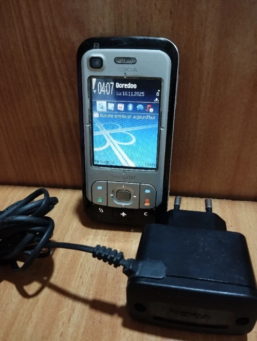 Nokia 6110 navigator
