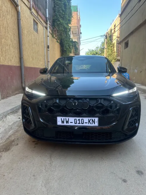 Audi Q5 2025 Black