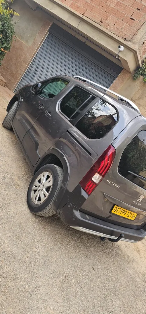 Peugeot Partner 2021 Rifter