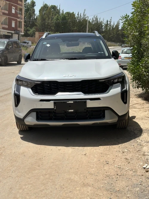 Kia Sonet 2025 Full options