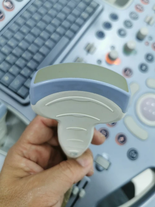 Échographe GE Voluson S6 Doppler couleur avec 3 sondes