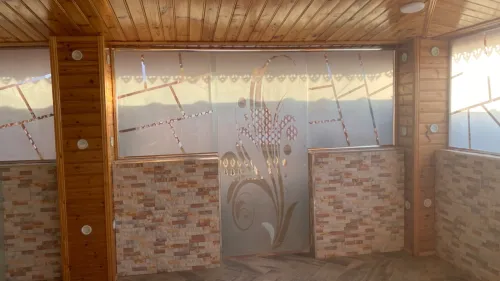 Cabine de douche en verre trompé