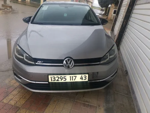 Volkswagen Golf 7 2017 Trendline +
