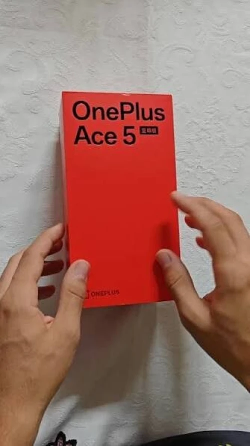 Oneplus Ace 5 Ultra