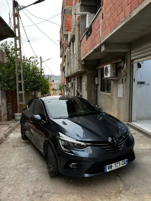 Renault Clio 5 2022 Tikno plis