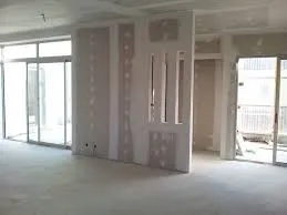 Tout type de travaux de Placoplâtre et PVC et pinteur et masonri et électricité 