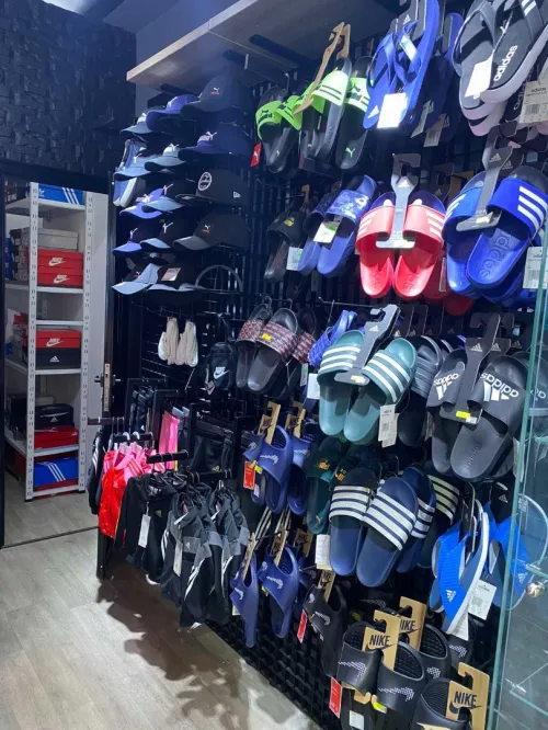 Vente vêtements sportifs originals 
