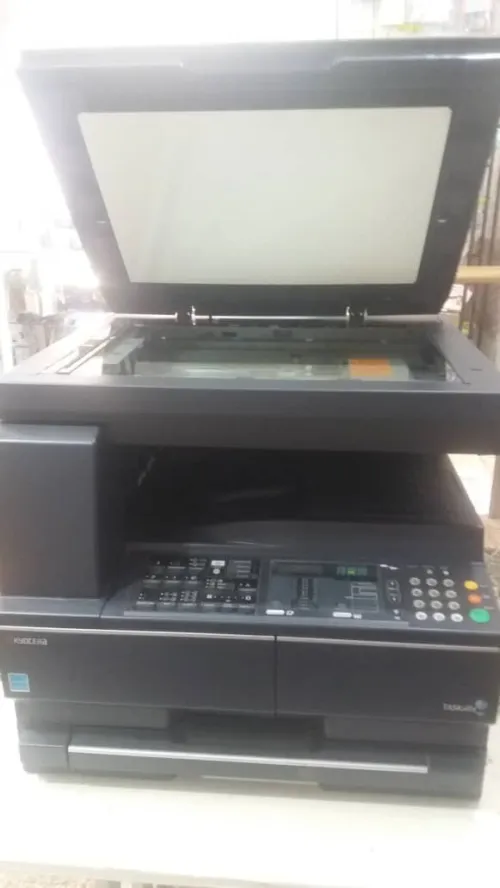 photocopieuse KYOCERA TASKALFA 180