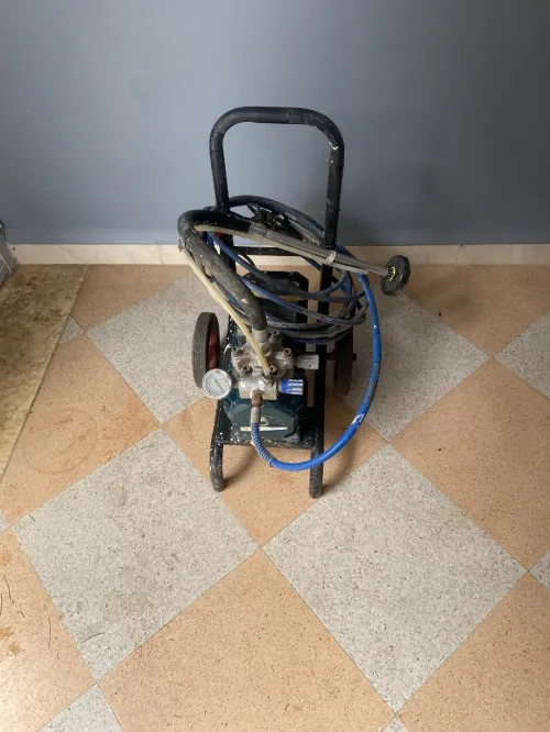 ايرليس ماكينة رش الدهانات airless