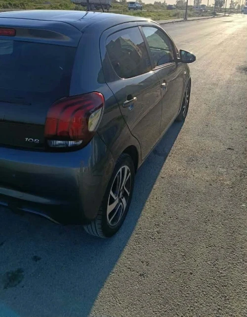 Peugeot 108 2021 