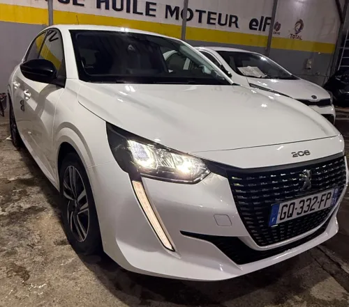 Peugeot 208 2022 Allure
