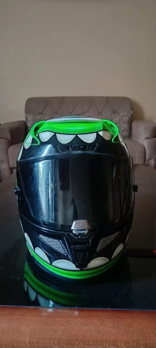 Casque moto intégral HJC MODEL RPHA 11 TAILLE L 58 59 CM 