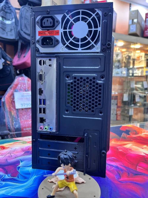 معالج Intel Core i5-6500 (الجيل السادس) بسرعة تصل إلى 3.60GHz