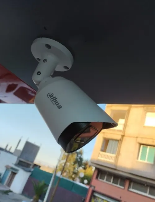 INSTALATION CAMERA DE SURVAILLANCE