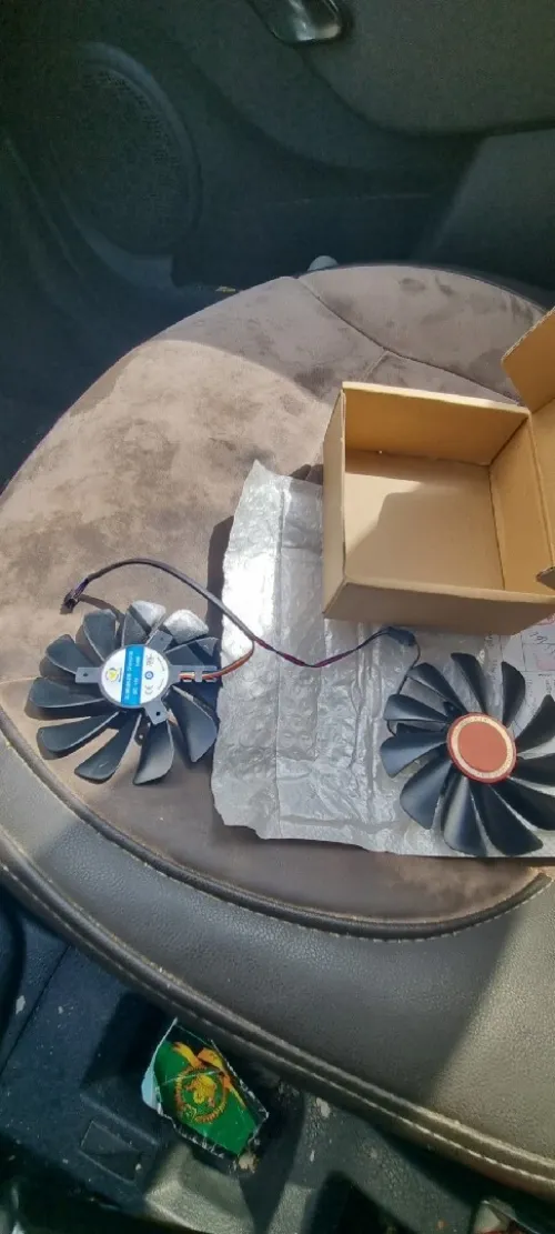 Ventilateur  95mm. RX 580. 590
