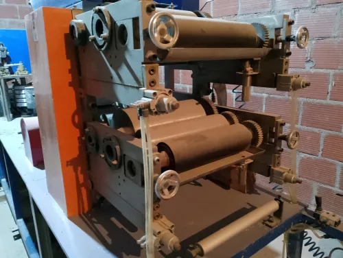 Machines de fabrication des serviettes