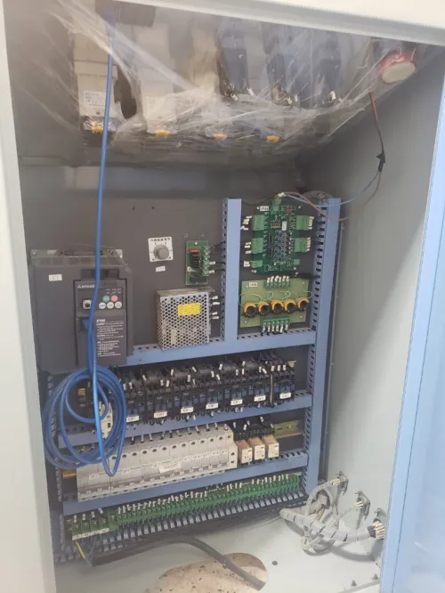 Machine de fabrication de gobelet