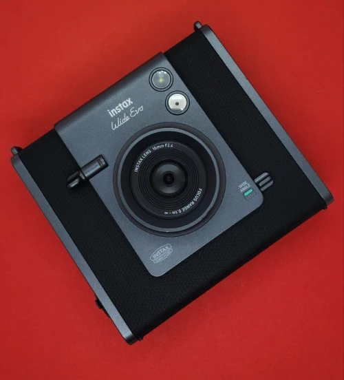 Fujifilm Instax Wide EVO