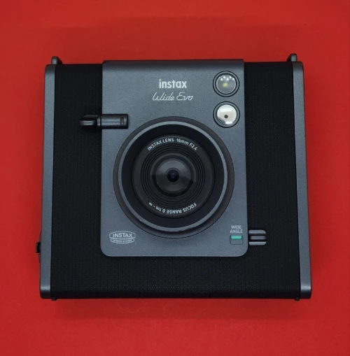 Fujifilm Instax Wide EVO