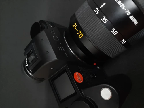Leica SL3-S + 24-70mm 