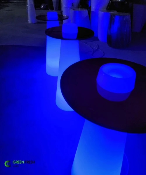 Table cocktail